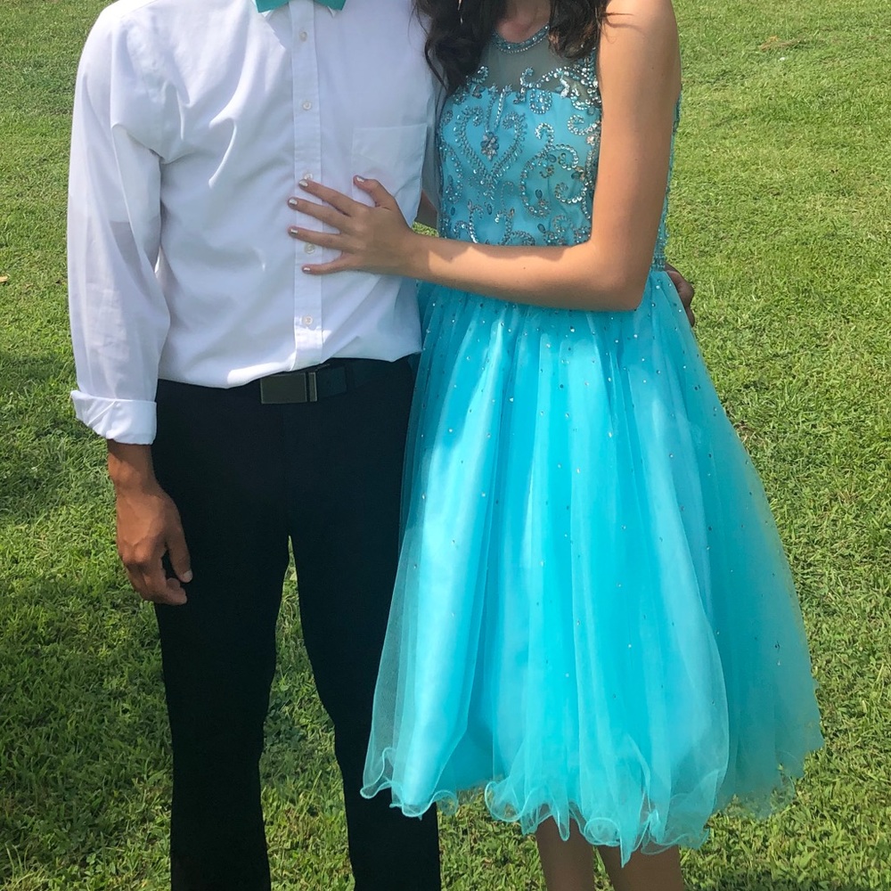 Only worn once, good condition